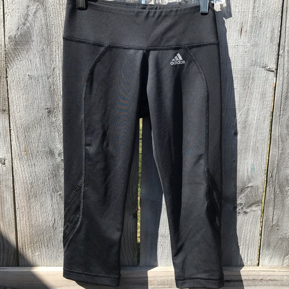 Adidas climate cropped workout leggings